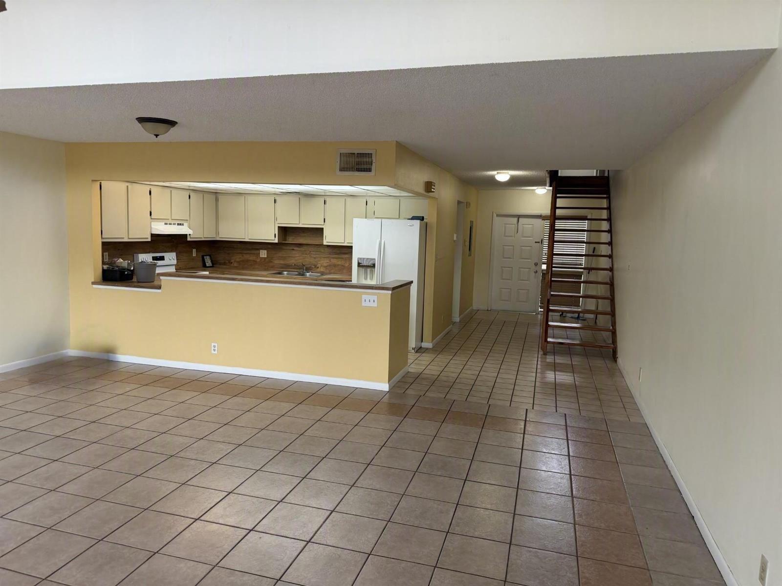 5006 S University Drive, Davie FL 33328 photo 4