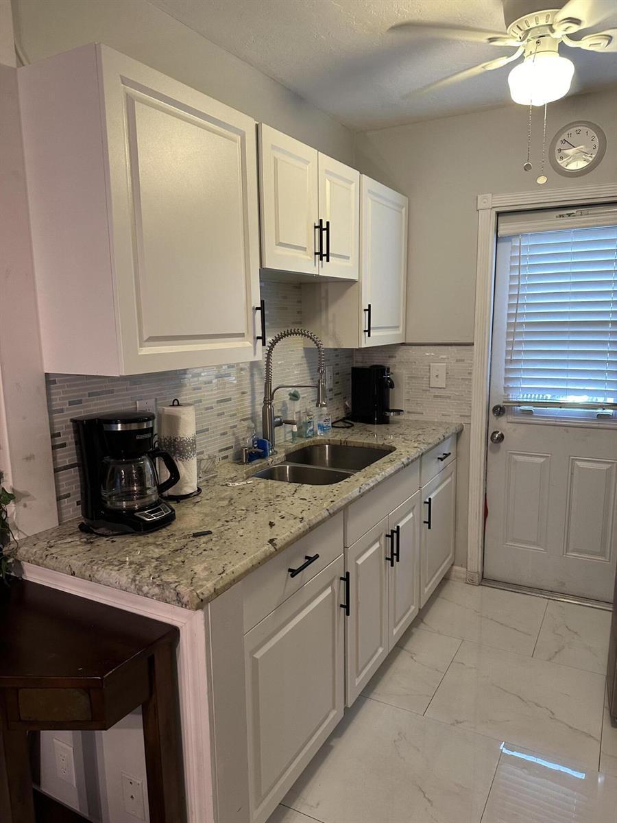 1113 Lake Terrace, Boynton Beach FL 33426 photo 5