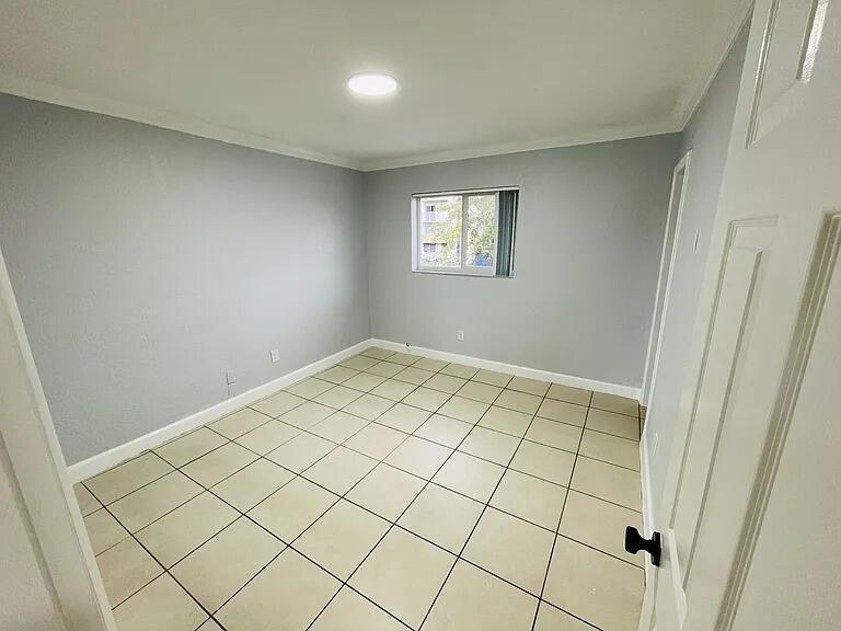 890 NW 45 Avenue # 32, Miami FL 33126 photo 5