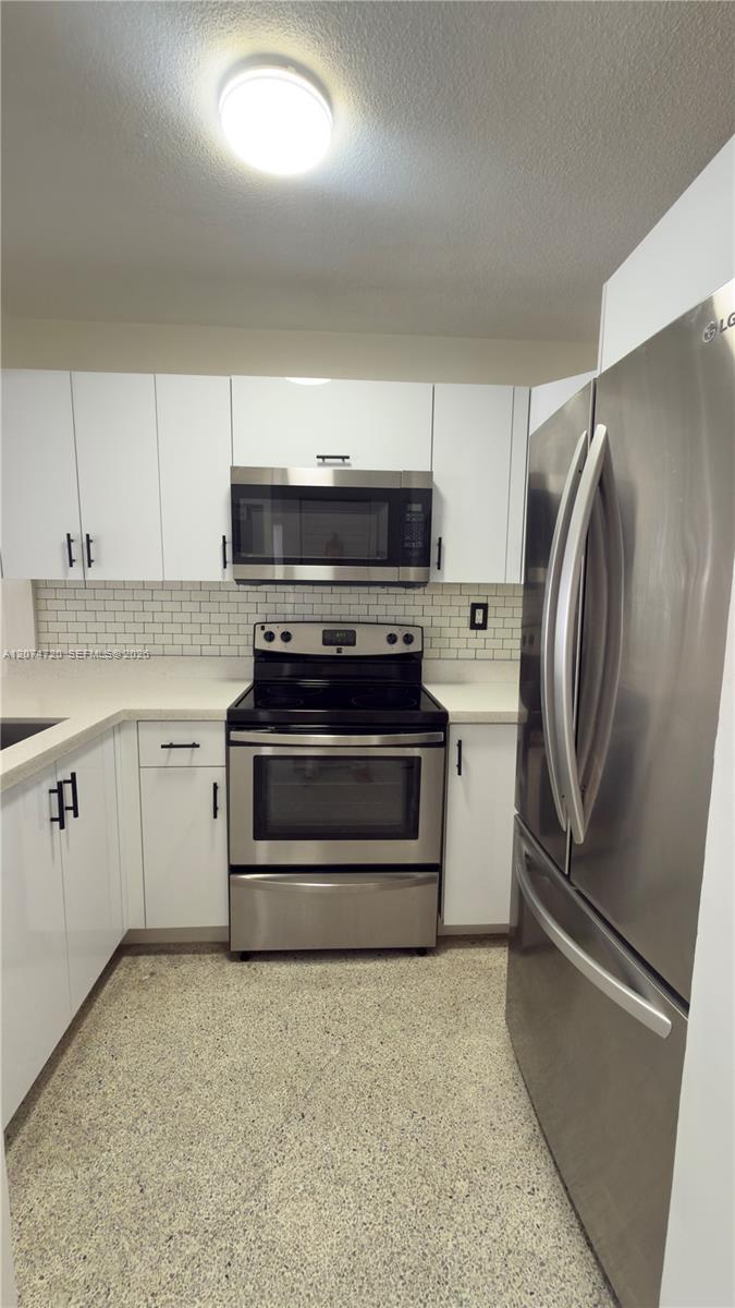 755 SW 6th St # 6, Miami FL 33130 photo 2