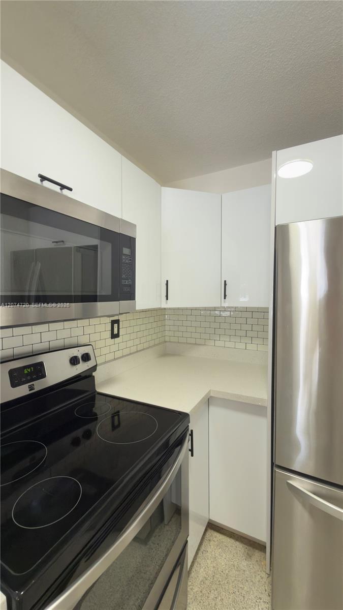 755 SW 6th St # 6, Miami FL 33130 photo 3