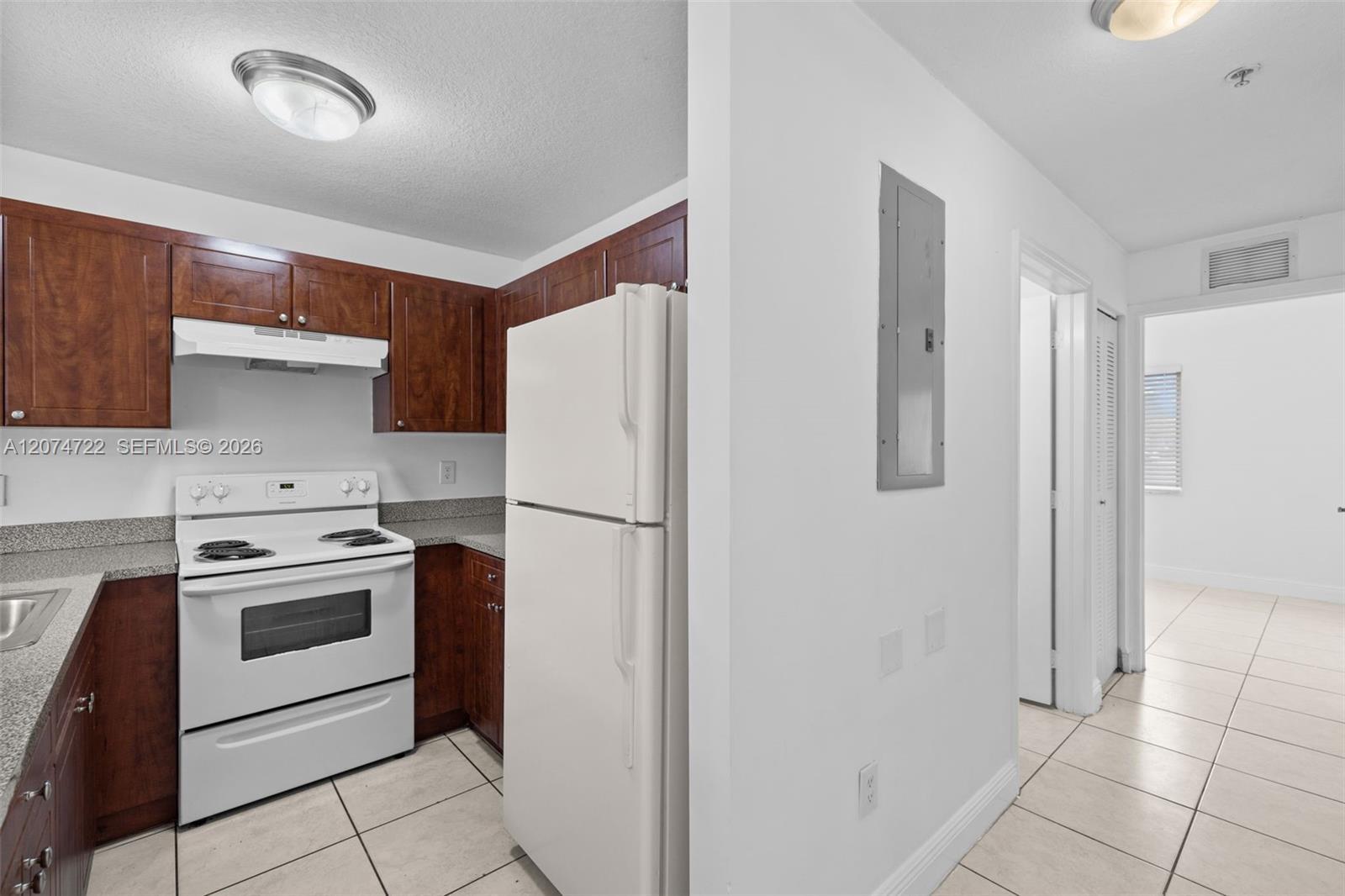 2405 W 78th St # 202, Hialeah FL 33016 photo 3