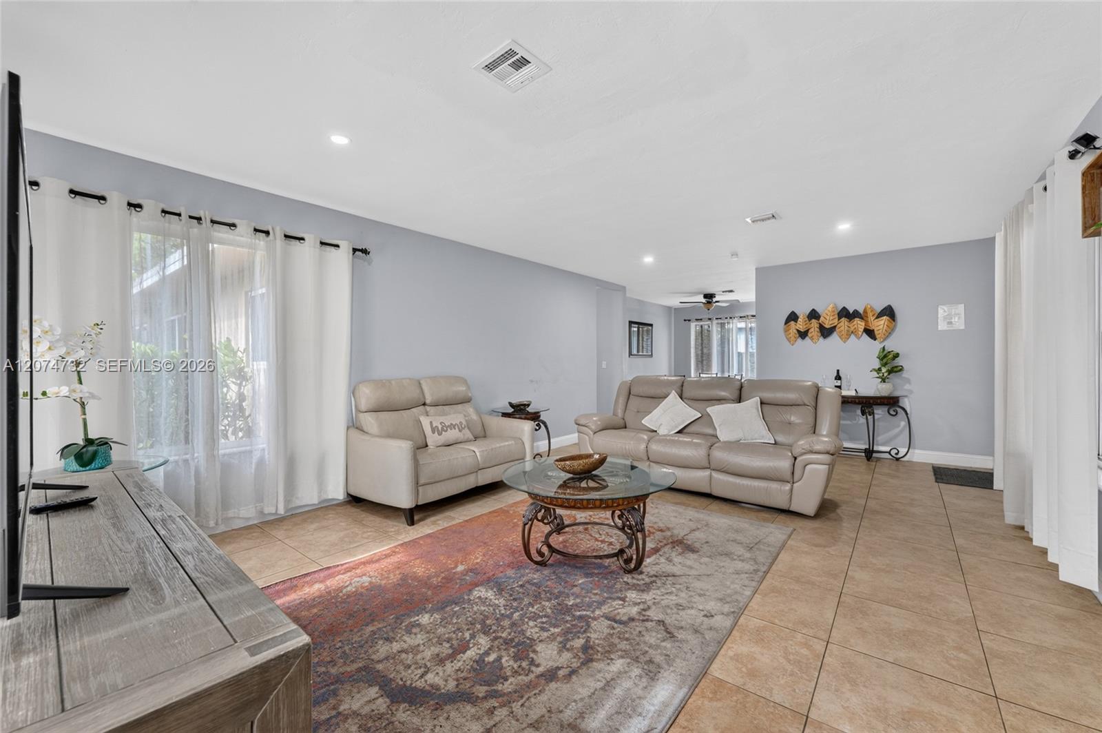 2904 Van Buren St, Hollywood FL 33020 photo 5