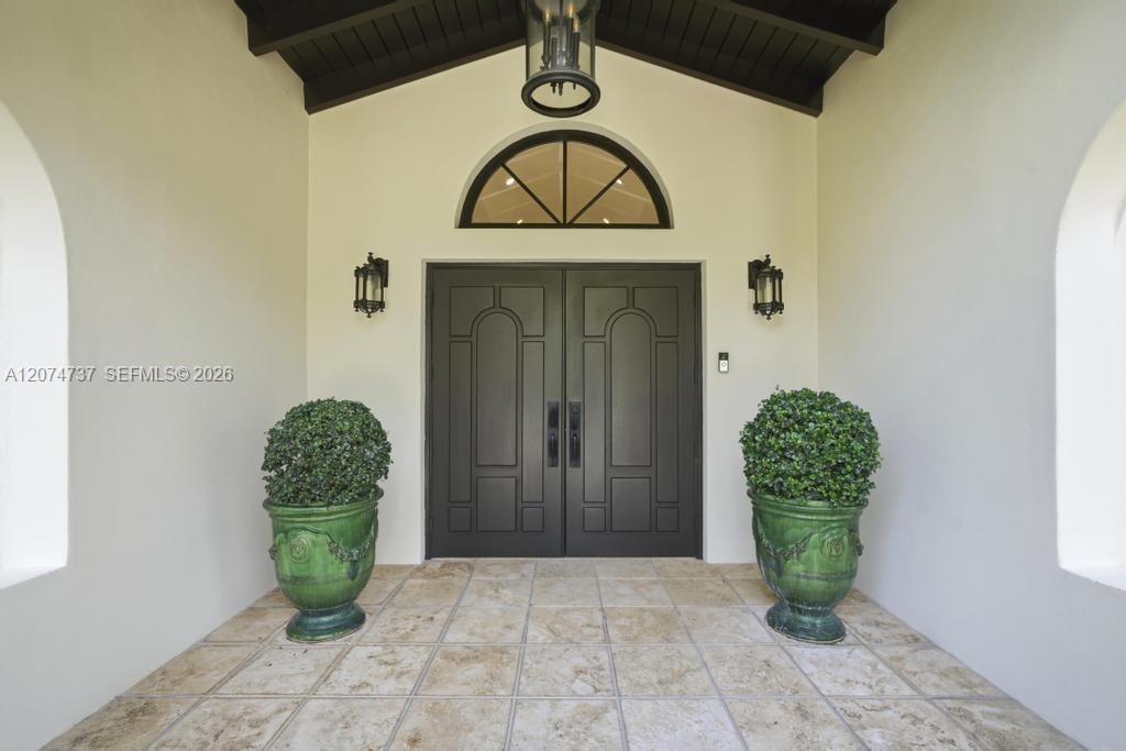 2532 NW Lake Ave, Miami Beach FL 33140 photo 5