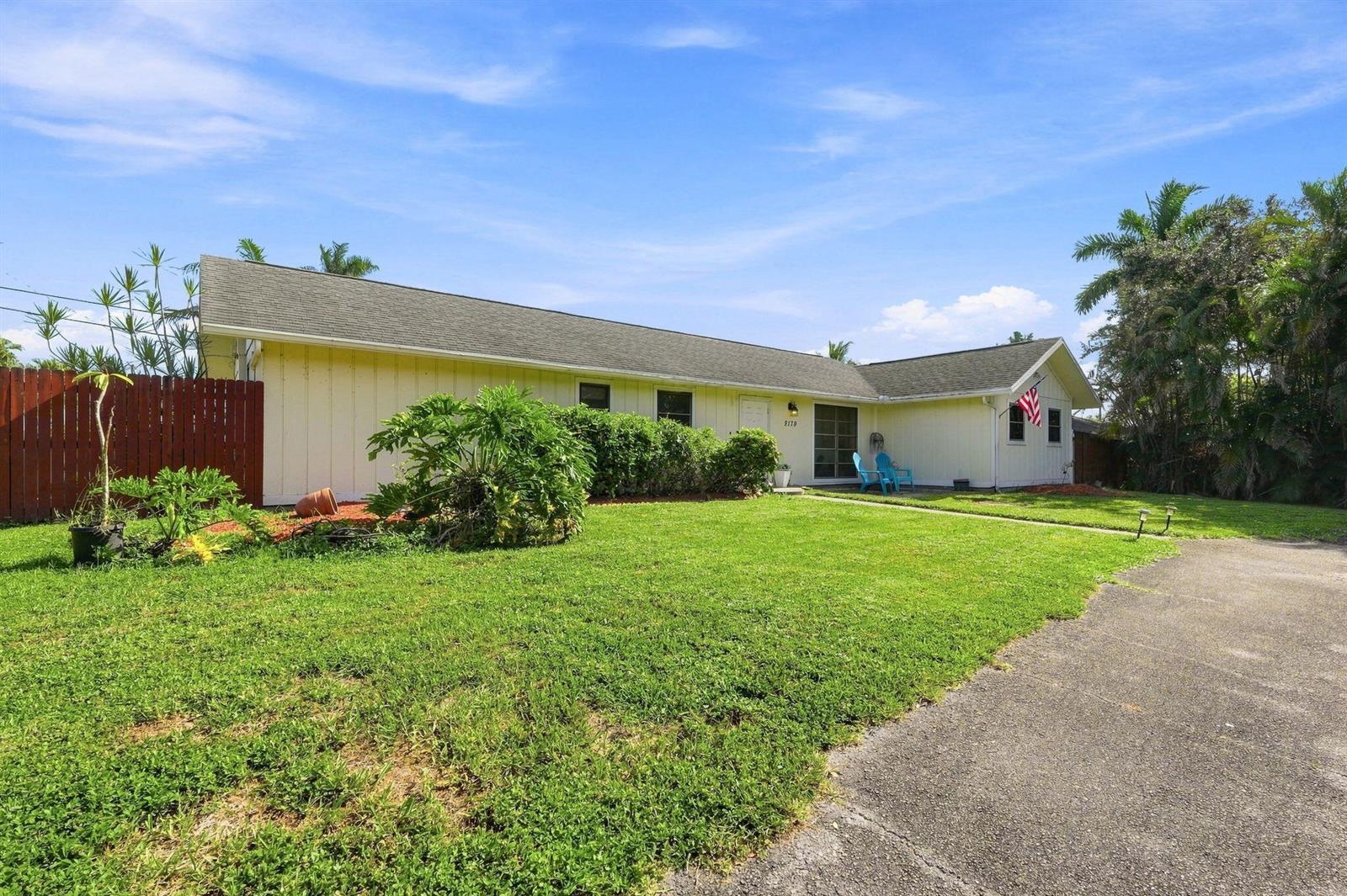 9179 Honeywell Road, Lake Worth FL 33467 photo 2