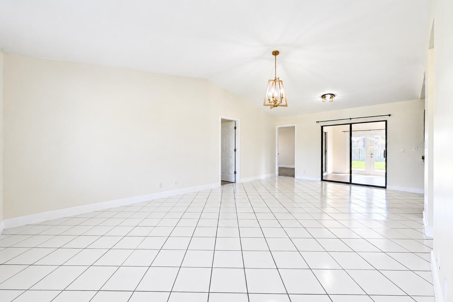 2033 SW Gemini Lane, Port St. Lucie FL 34984 photo 5