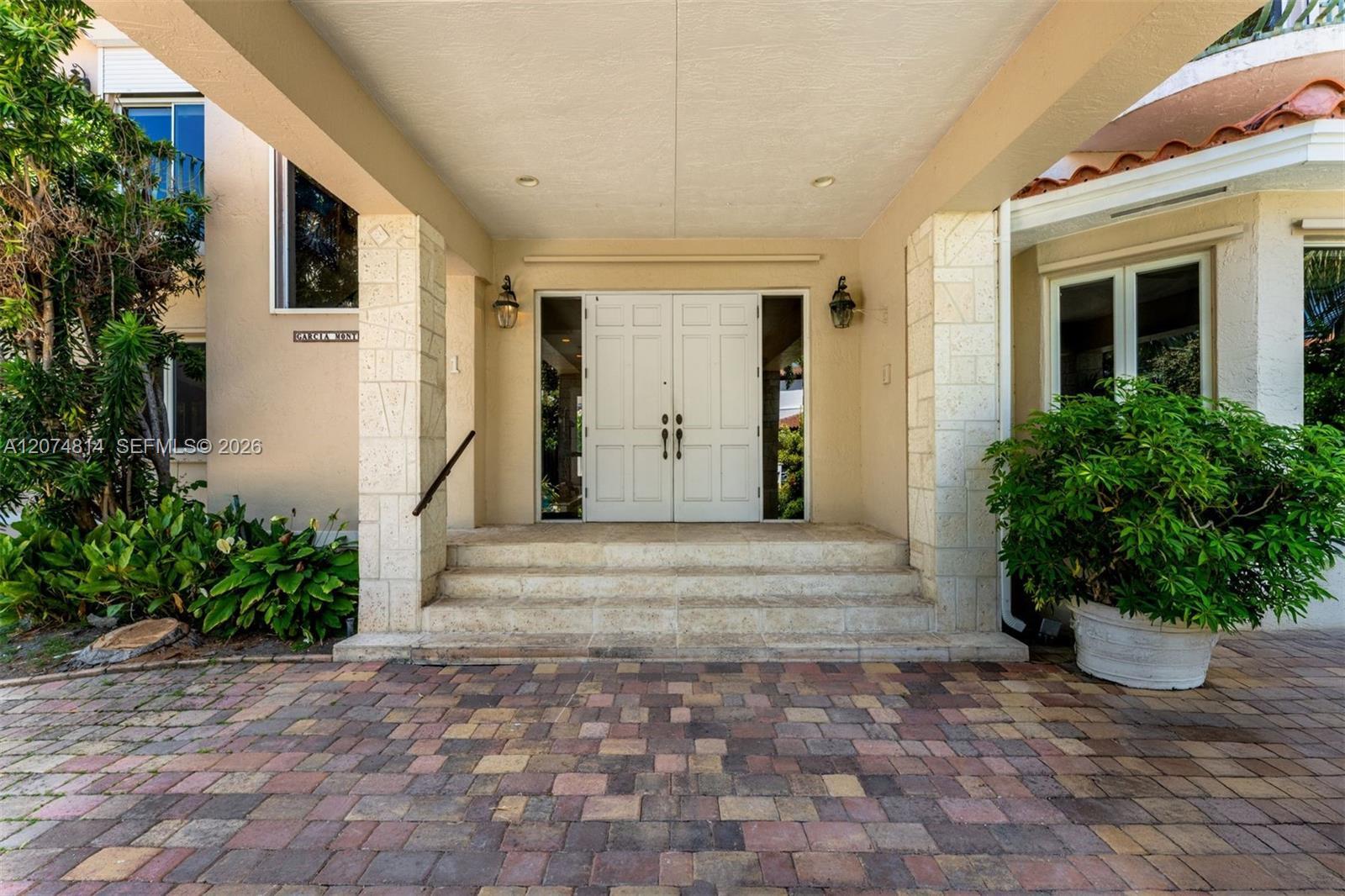501 Bay Lane, Key Biscayne FL 33149 photo 3