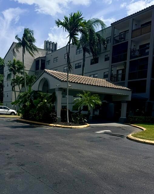 701 NW 19TH Street # 512, Fort Lauderdale FL 33311 photo 2