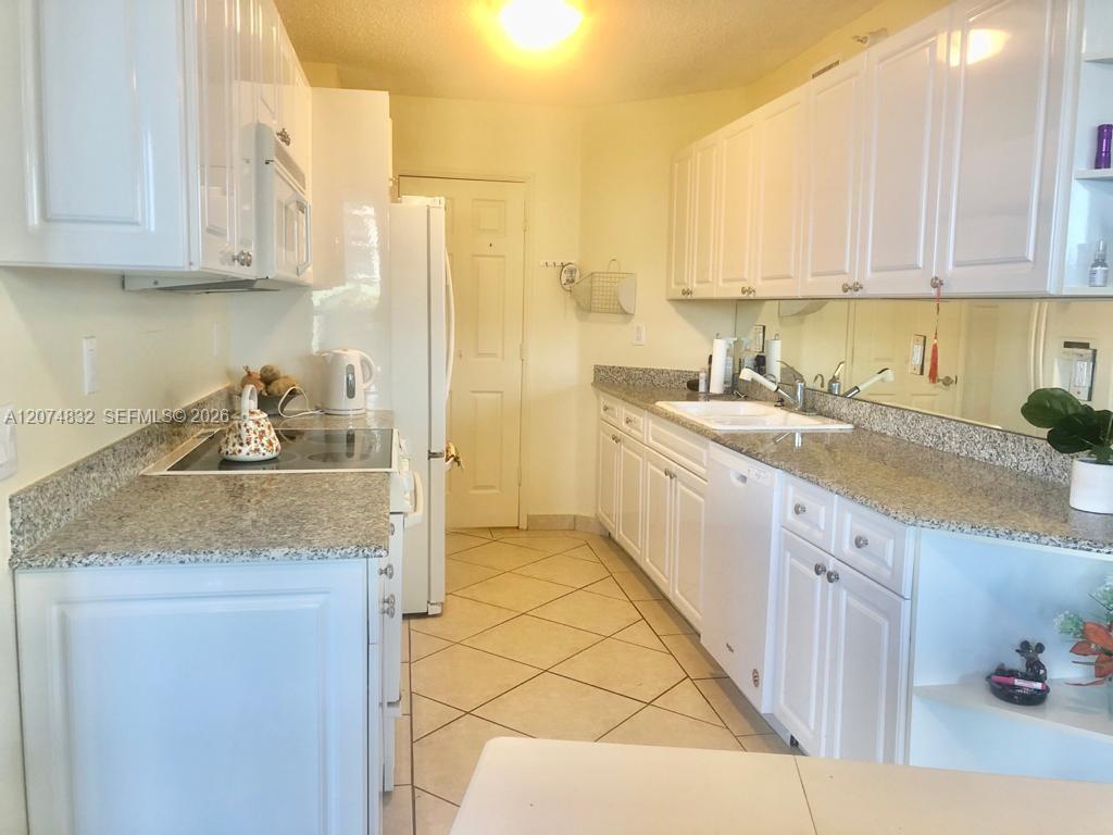 16711 Collins Ave # 706, Sunny Isles Beach FL 33160 photo 5
