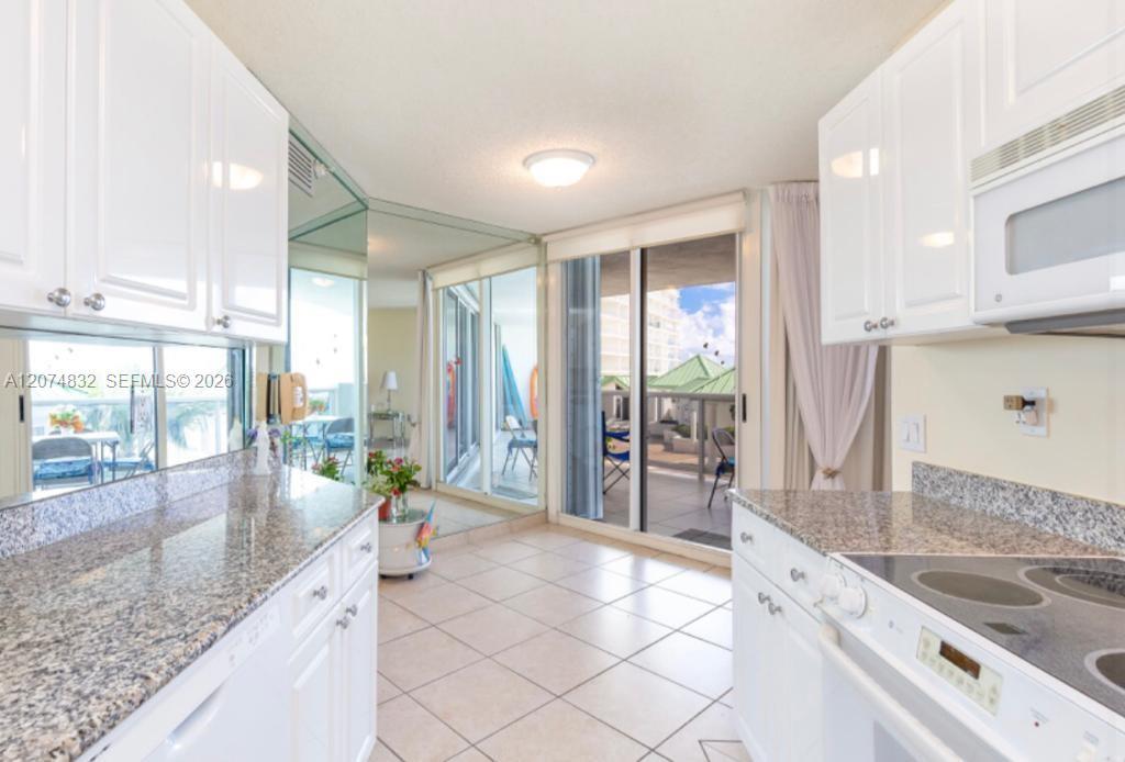 16711 Collins Ave # 706, Sunny Isles Beach FL 33160 photo 4