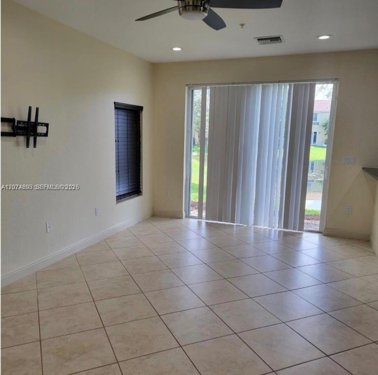 2851 W Prospect Rd # 1006, Tamarac FL 33309 photo 2