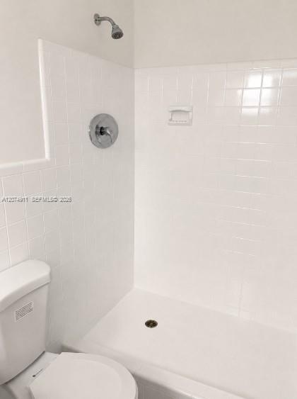 17830 NW 14th Pl, Miami Gardens FL 33169 photo 5