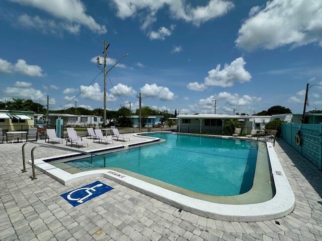 2023 St Lucie Blvd, Unit 20, Fort Pierce FL 34946