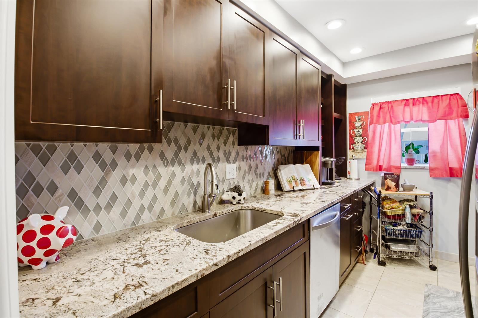 2300 SW 22ND Avenue # 112, Delray Beach FL 33445