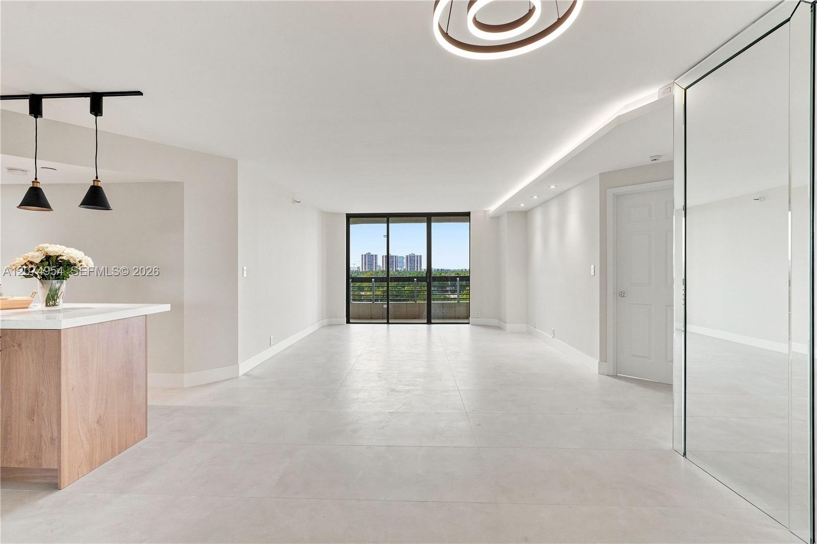 3530 Mystic Pointe Dr # 808, Aventura FL 33180 photo 4