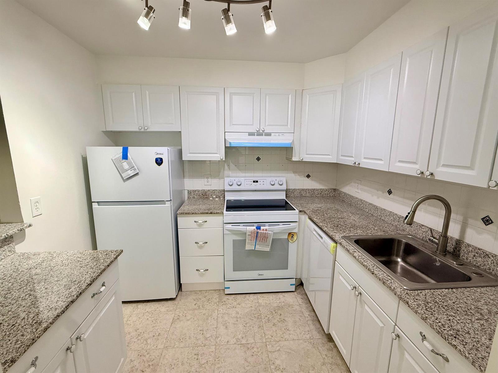 210 Tuscany Lane, Delray Beach FL 33446 photo 4