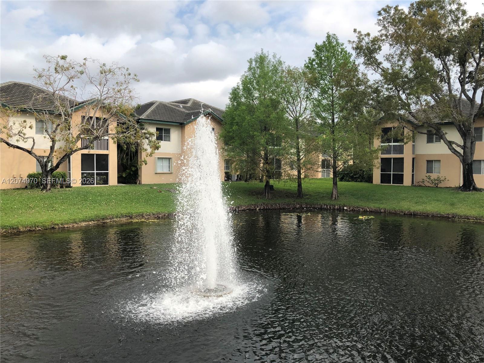 9855 Westview Dr # 715, Coral Springs FL 33076