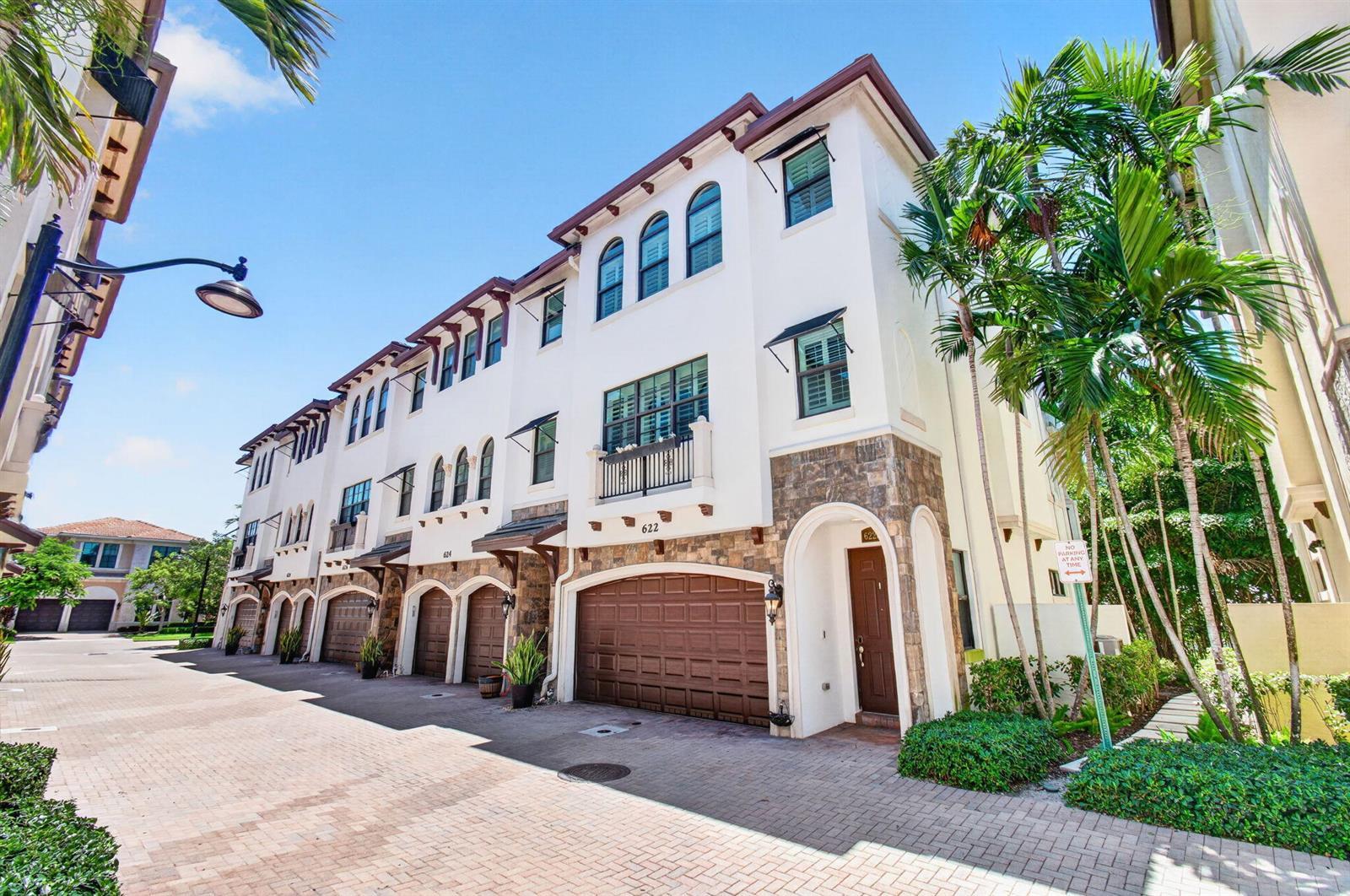 622 Windward Circle S, Boynton Beach FL 33435 photo 2