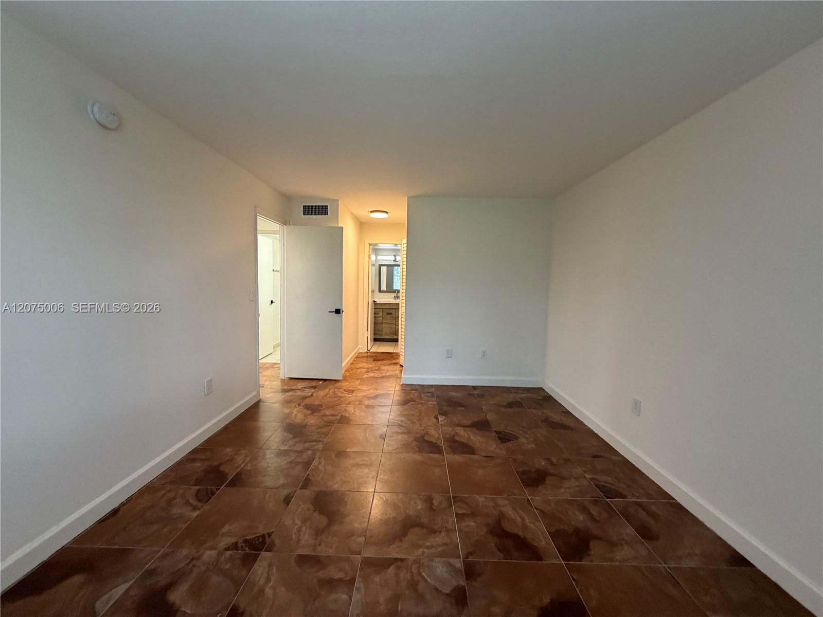 13100 SW 92nd Ave # 212, Miami FL 33176 photo 5