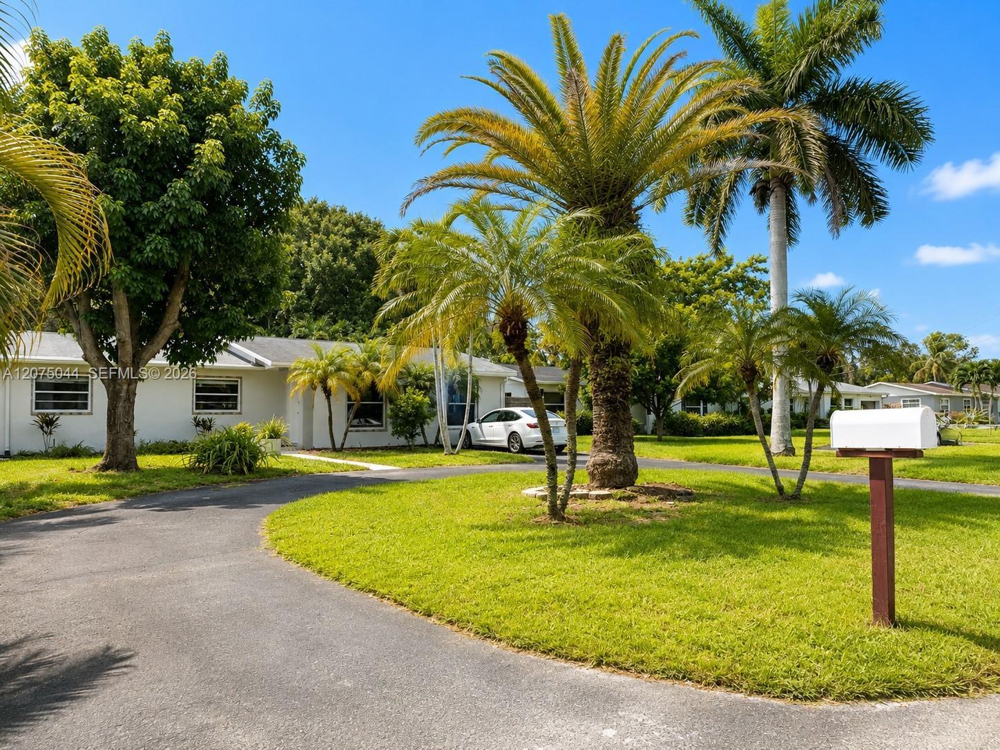 1720 SW 4th St # 1720, Fort Lauderdale FL 33312