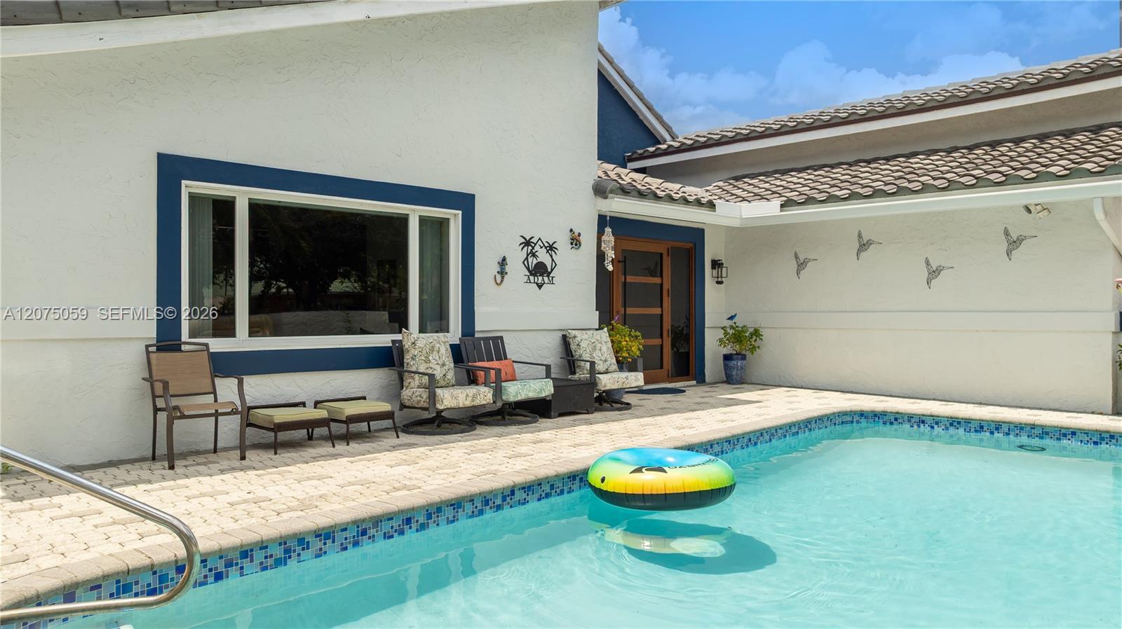 801 Mockingbird Ln, Plantation FL 33324 photo 4