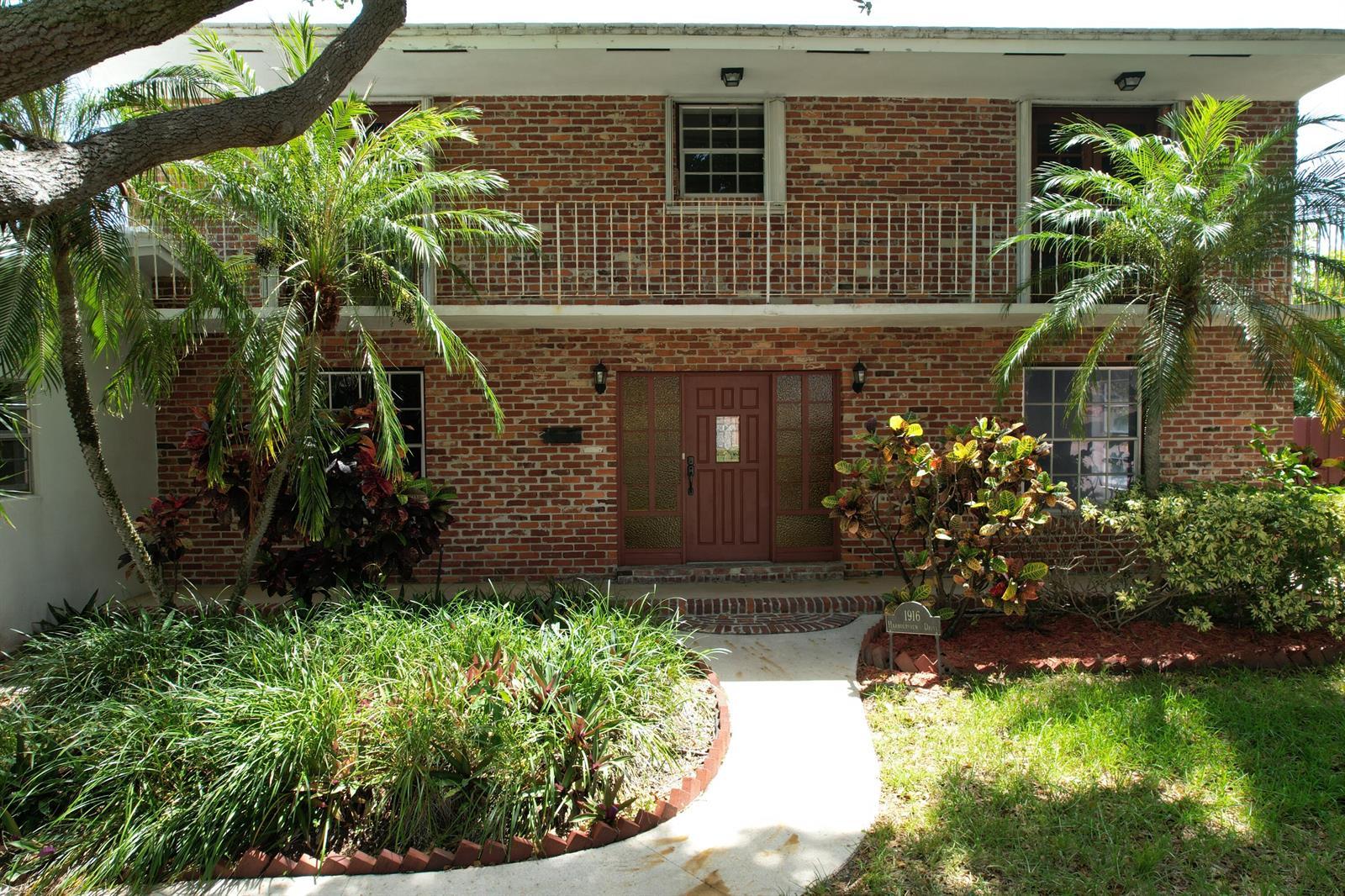 1916 HARBOURVIEW Drive, Fort Lauderdale FL 33316 photo 4