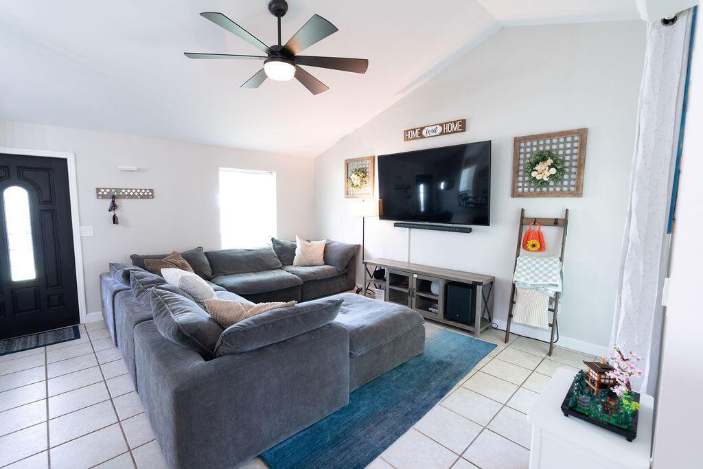 9060 CHRYSANTHEMUM Drive, Boynton Beach FL 33472 photo 4