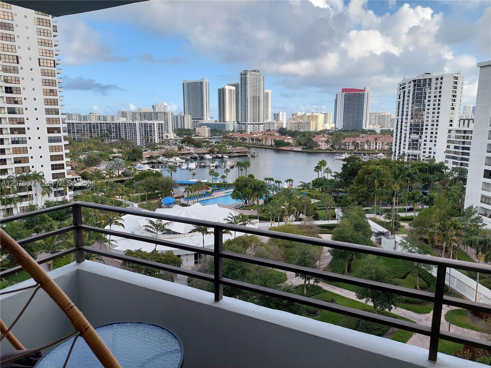 600 S Three Islands Blvd # 1018, Hallandale Beach FL 33009