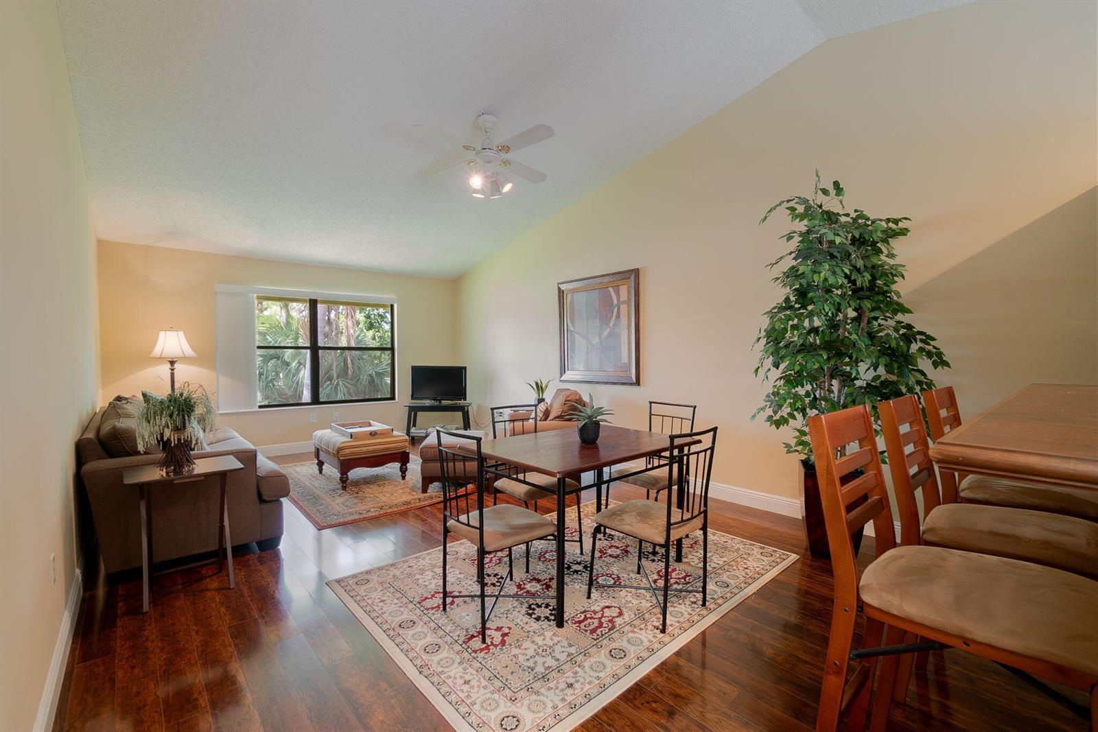 13095 Belhaven Court, Wellington FL 33414 photo 3