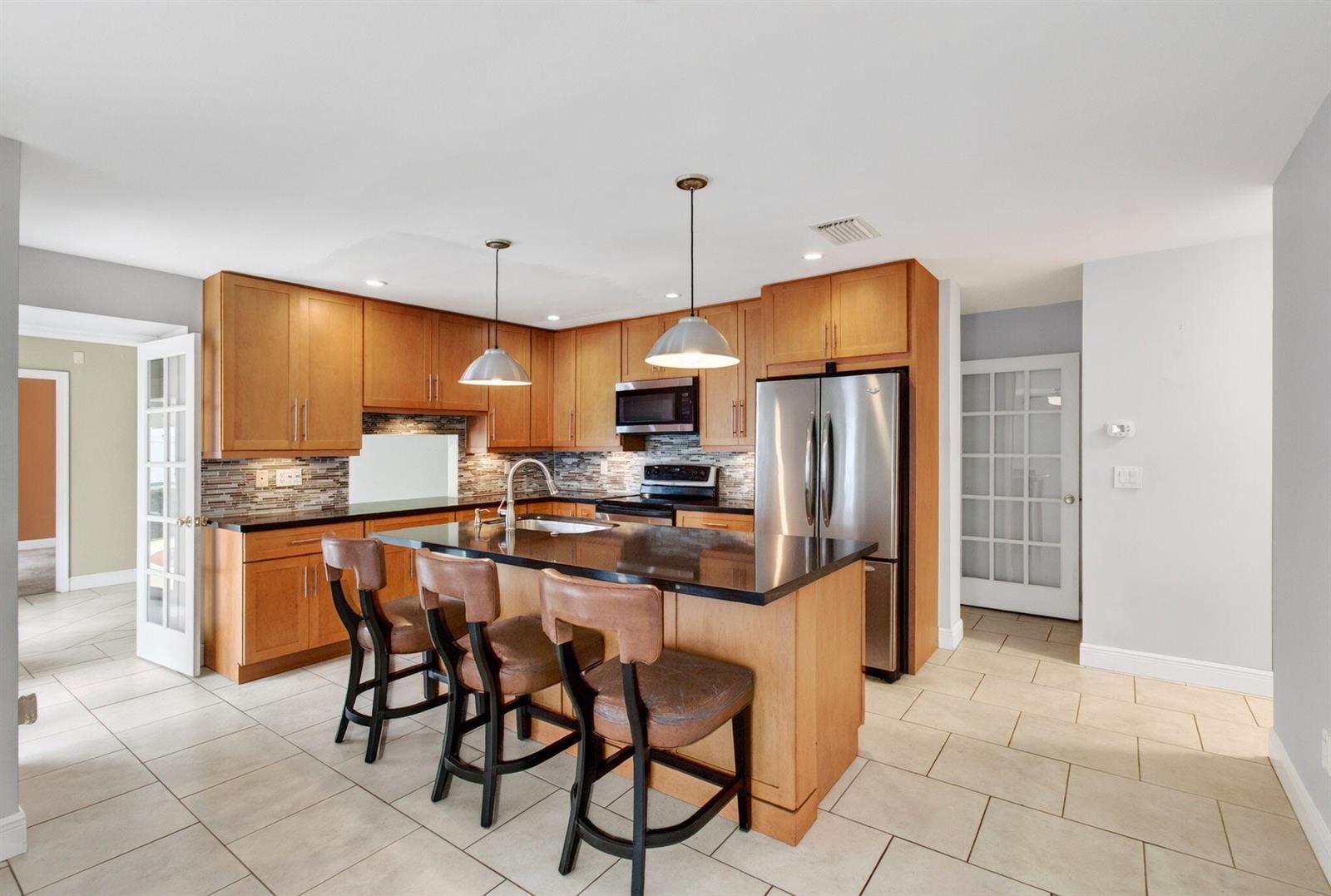 586 NW 45TH Way, Delray Beach FL 33445 photo 5