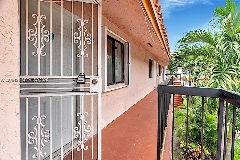 2194 W 60th St # 22212, Hialeah FL 33016 photo 2