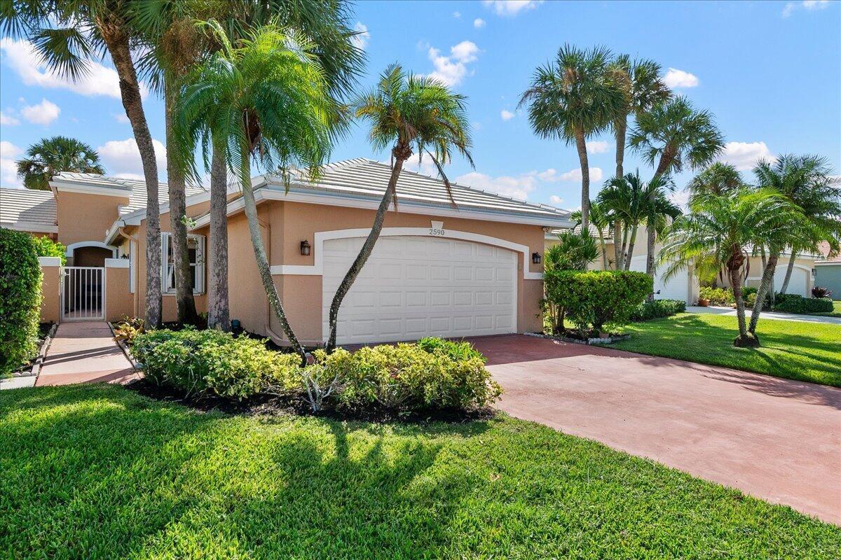 2590 NEATON Court, Wellington FL 33414 photo 2