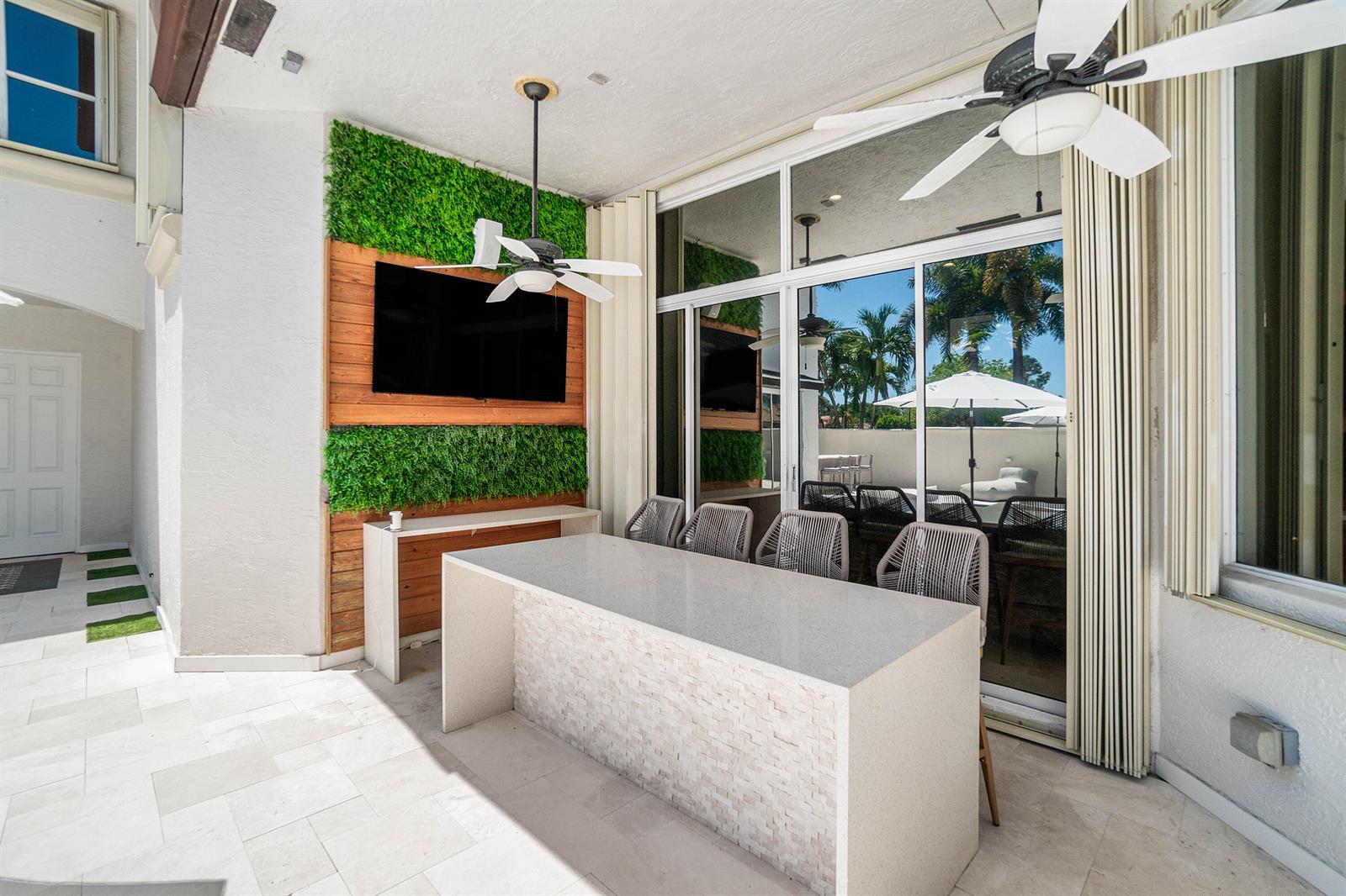 18715 Ocean Mist Drive, Boca Raton FL 33498 photo 2