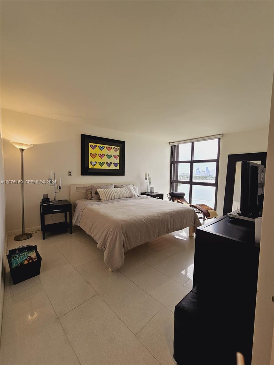 9 Island Ave # 1806, Miami Beach FL 33139 photo 4