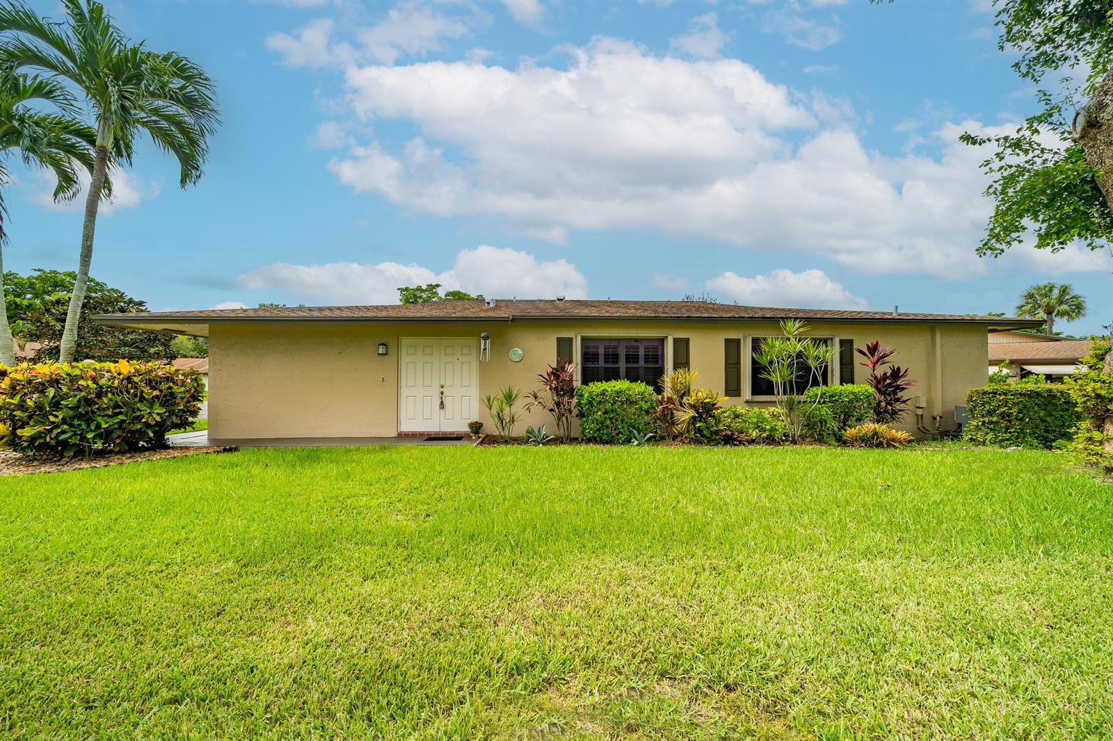 1651 Palmland Drive, Boynton Beach FL 33436 photo 3