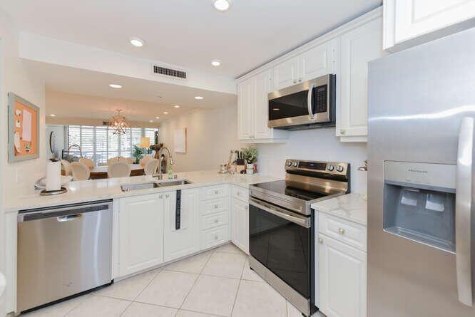 2301 Marina Isle Way # 203, Jupiter FL 33477 photo 2