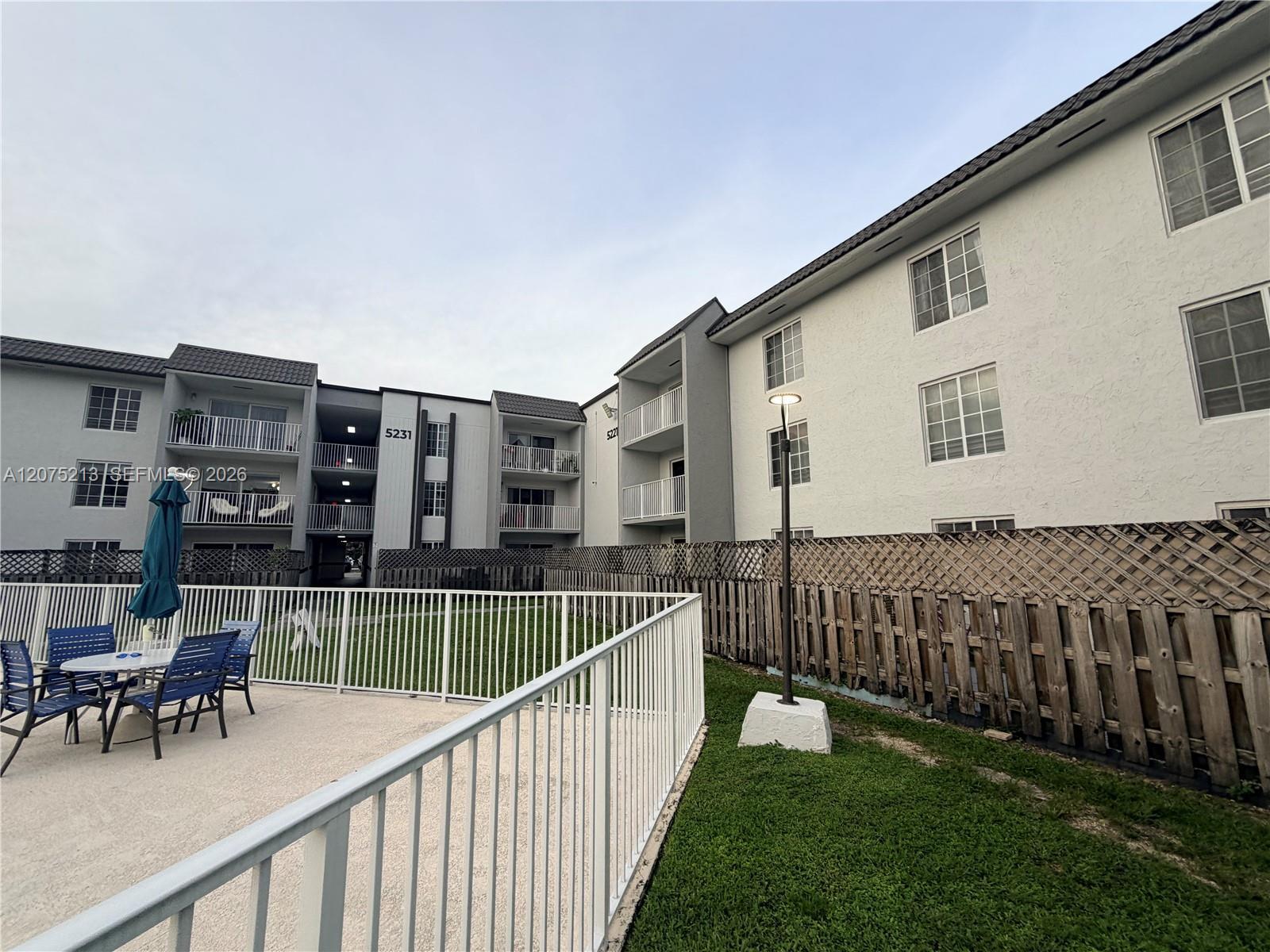 5221 Geneva Way # 201, Doral FL 33166 photo 2