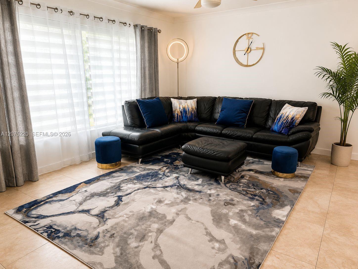 Hallandale Beach, FL 33009 photo 5