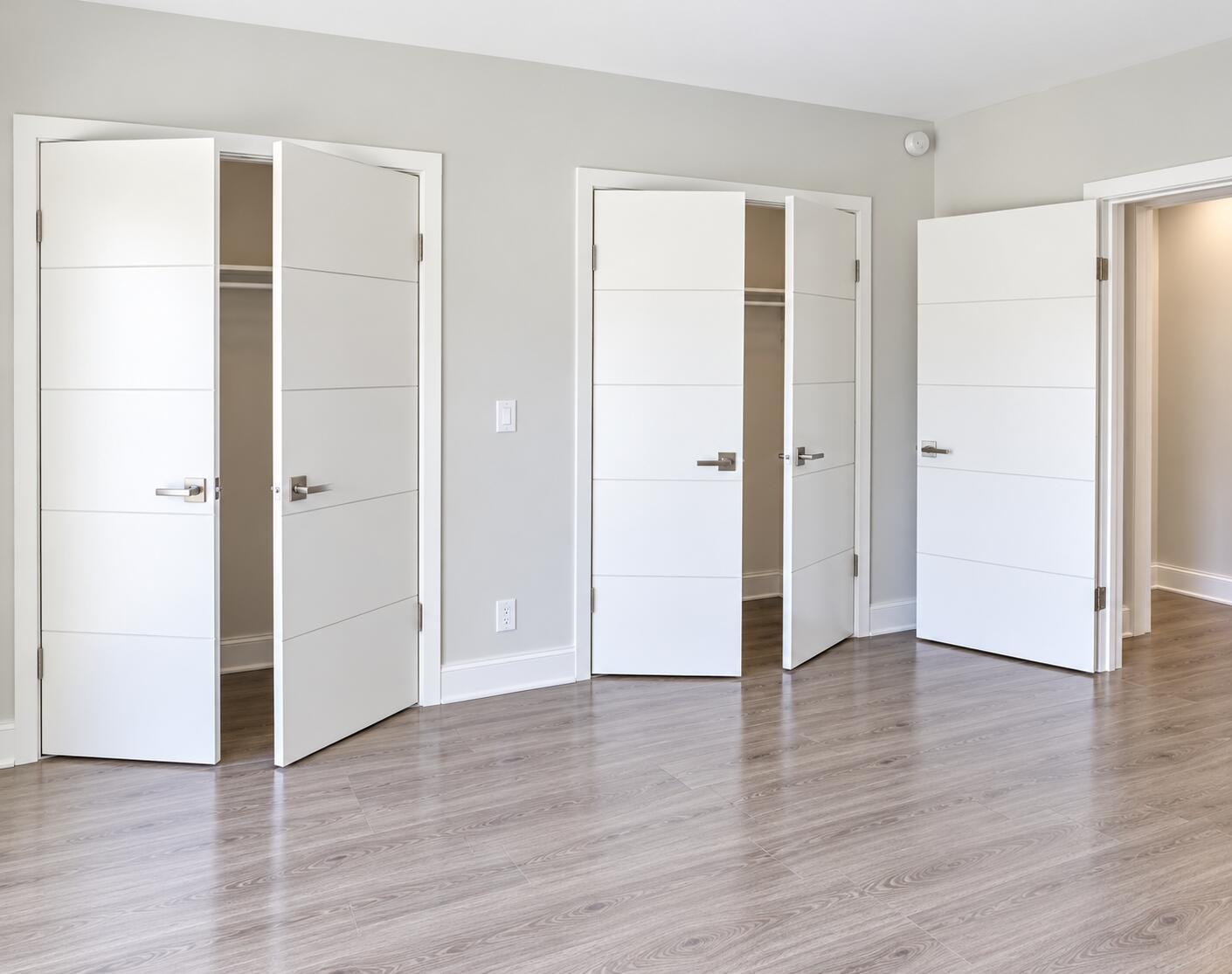 455 GOLDEN ISLES Drive # 209, Hallandale Beach FL 33009 photo 5