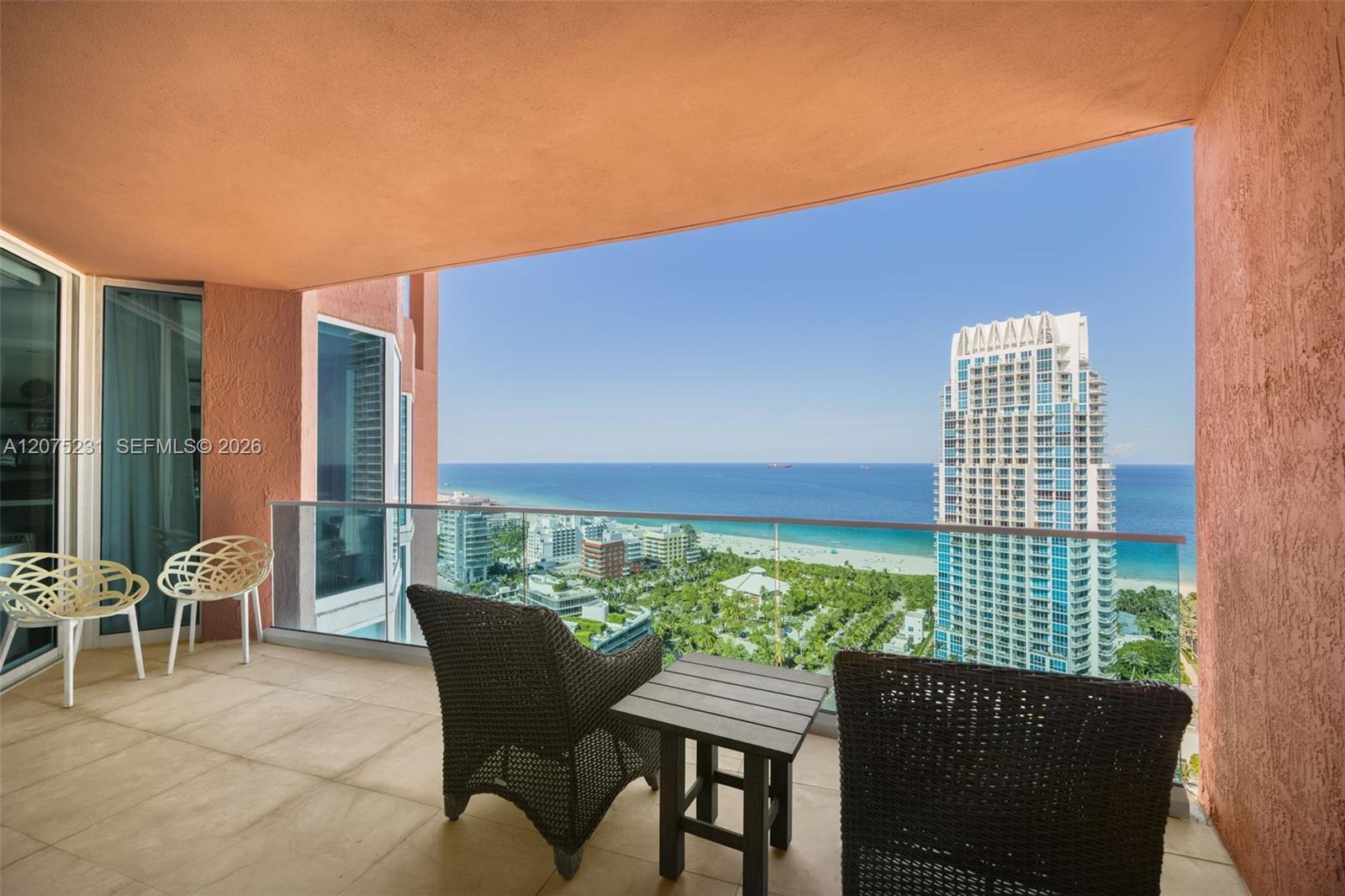 300 S Pointe Dr # 2806, Miami Beach FL 33139 photo 3