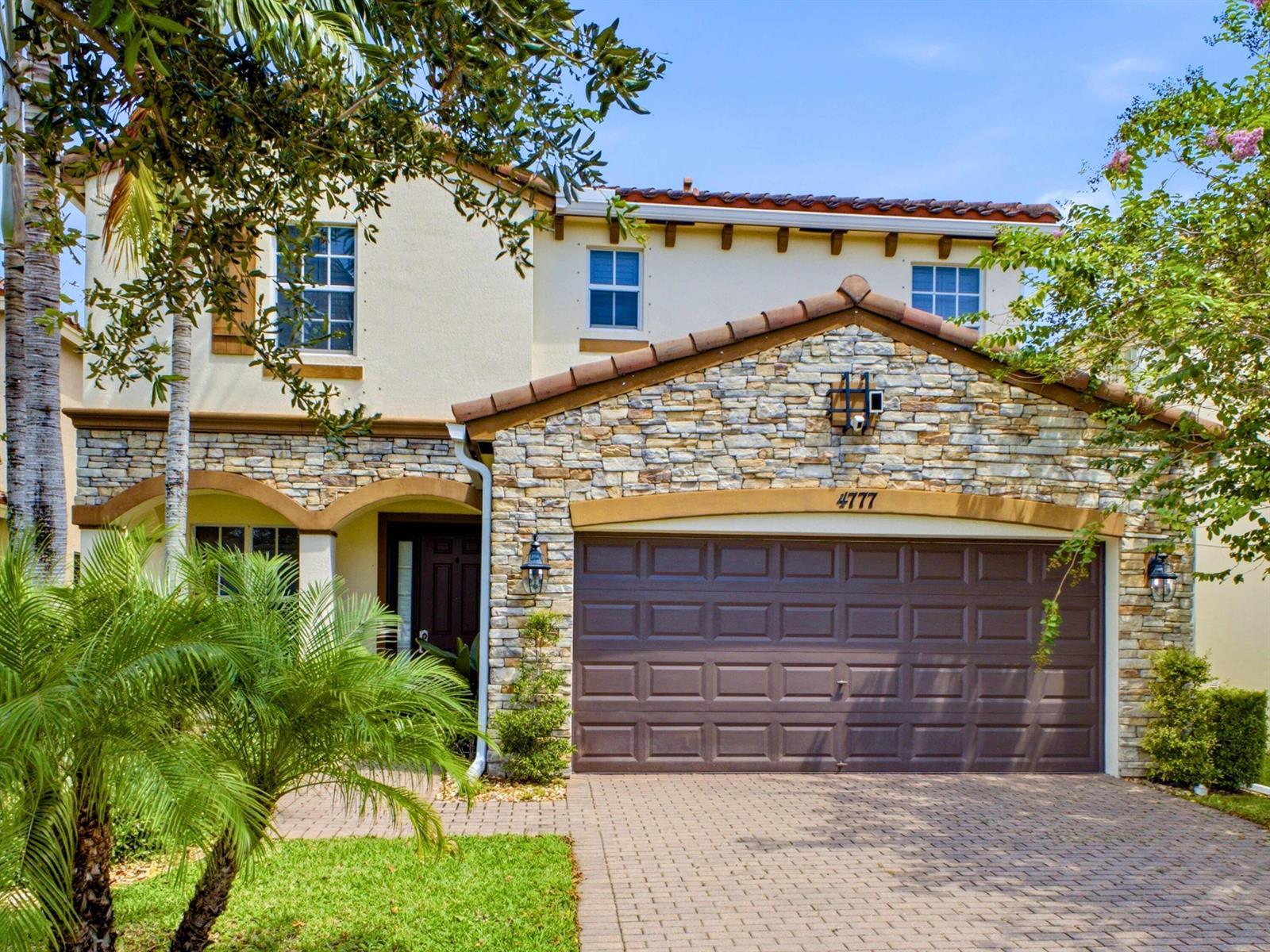 4777 Capital Drive, Lake Worth FL 33463 photo 3
