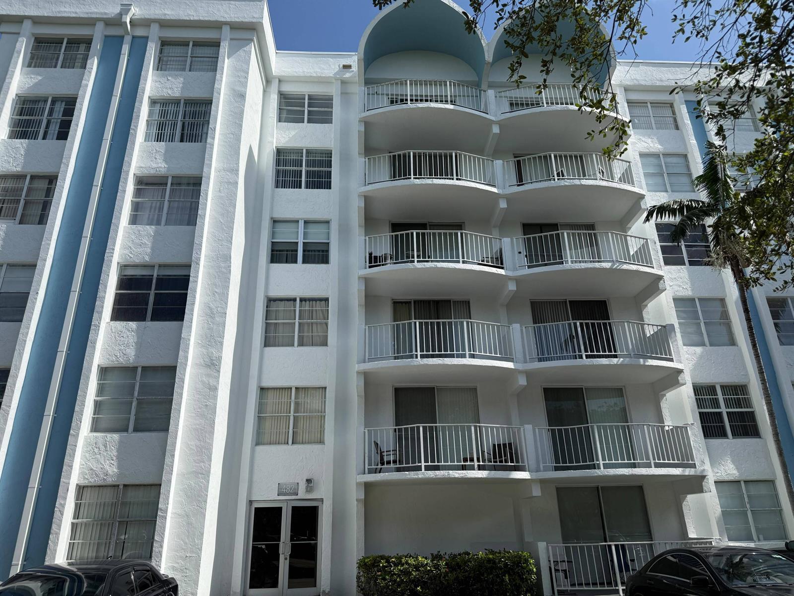 482 NW 165TH ST Road # 301, Miami FL 33169