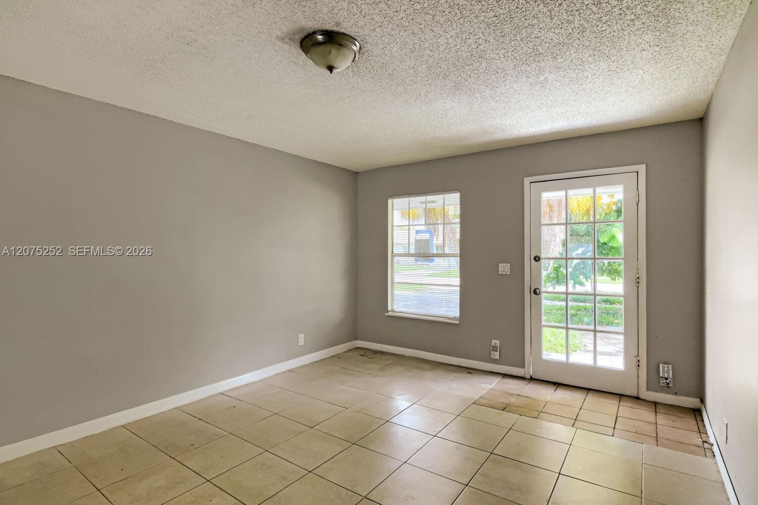 8220 SW 6th St, North Lauderdale FL 33068 photo 5