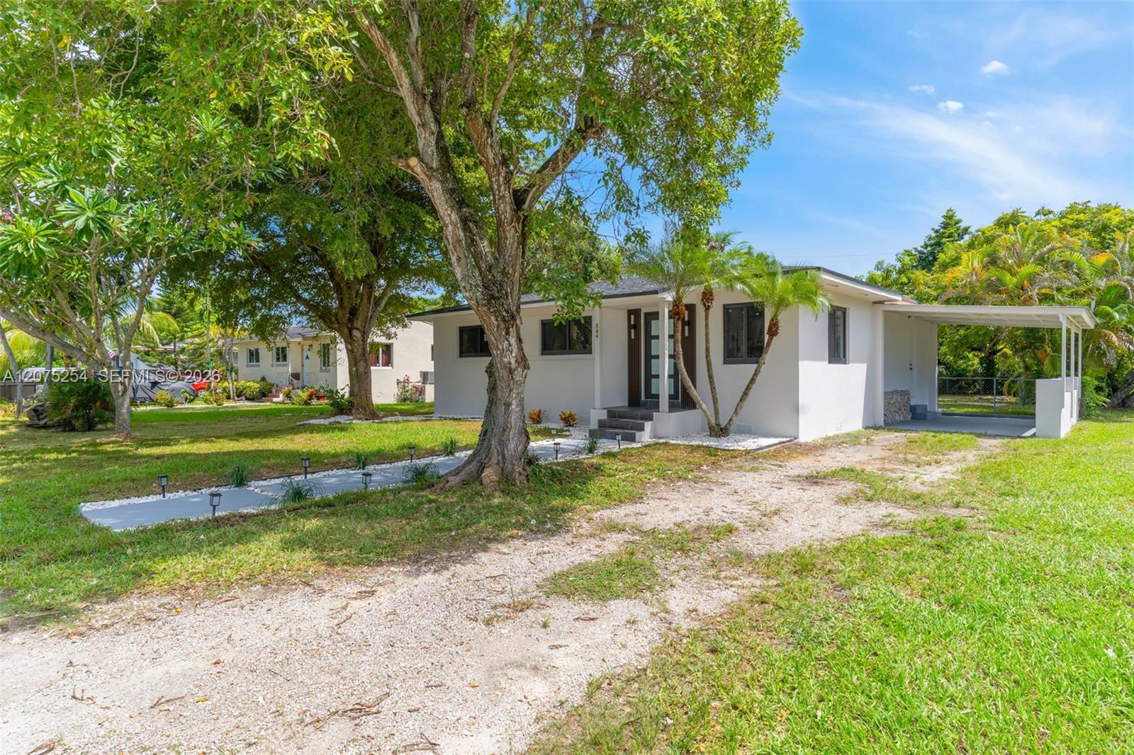 544 NW 12th St, Homestead FL 33030 photo 3