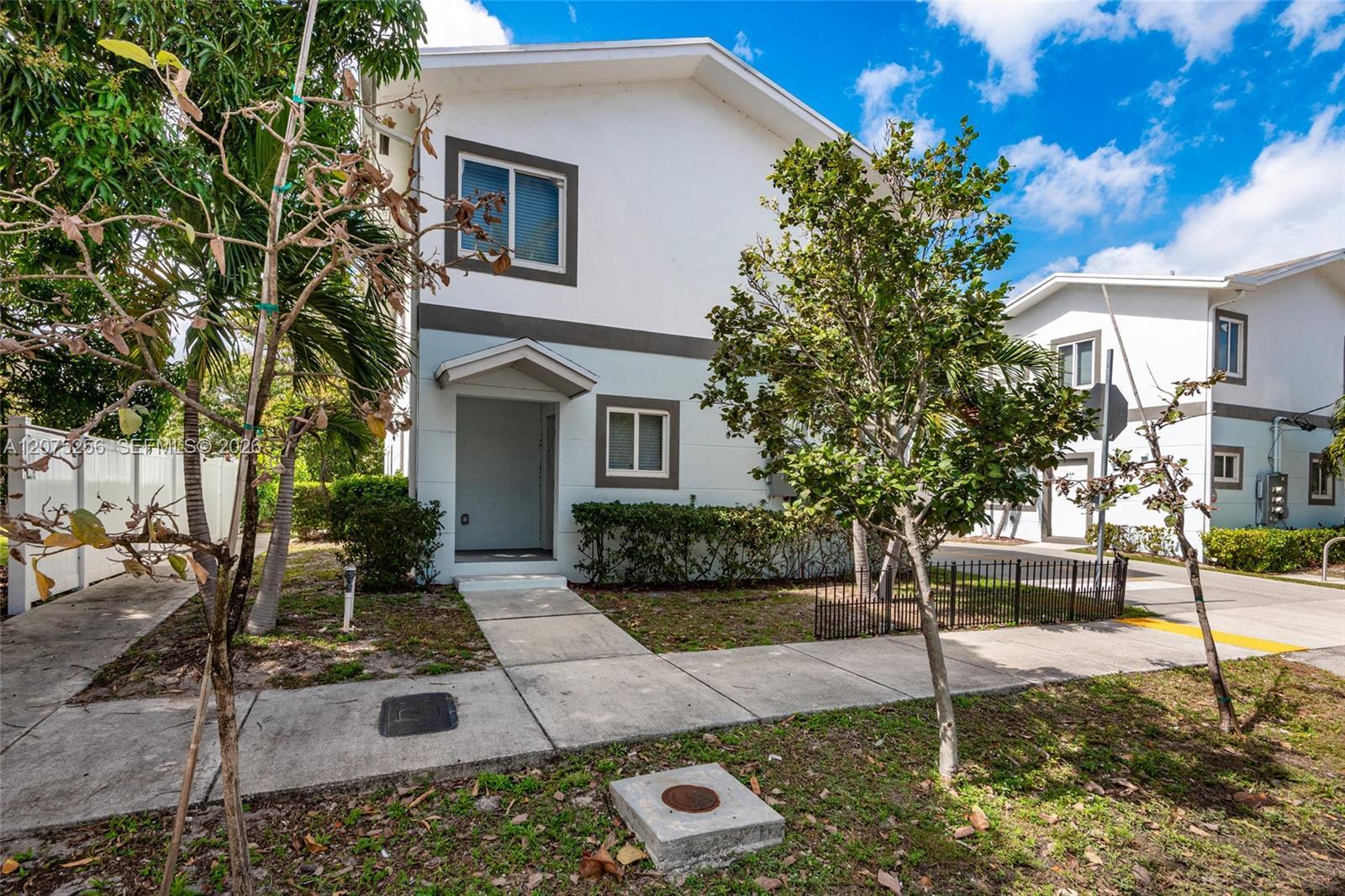 507 NW 8th Ave # 1, Fort Lauderdale FL 33311
