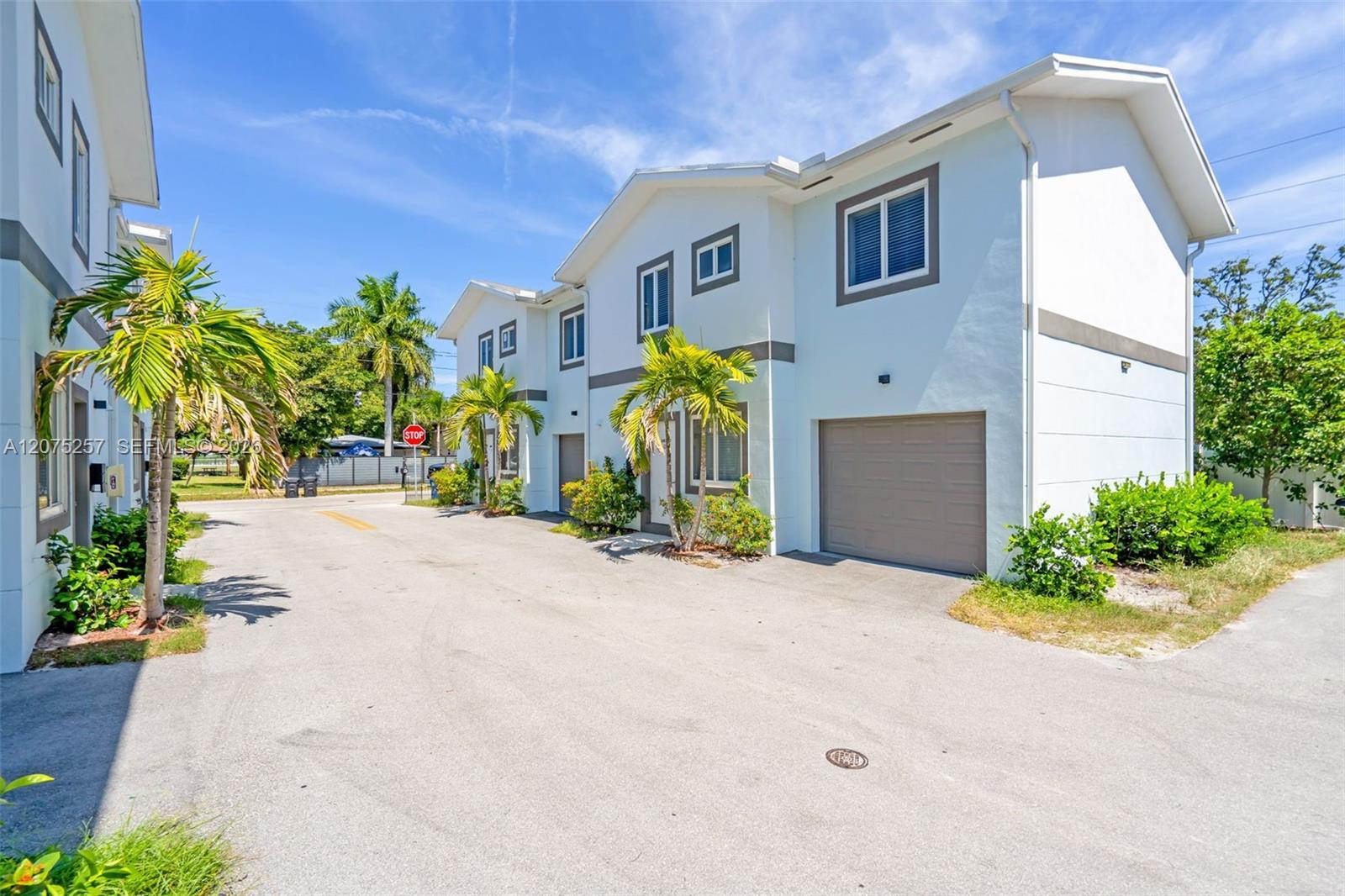 507 NW 8th Ave # 2, Fort Lauderdale FL 33311 photo 3