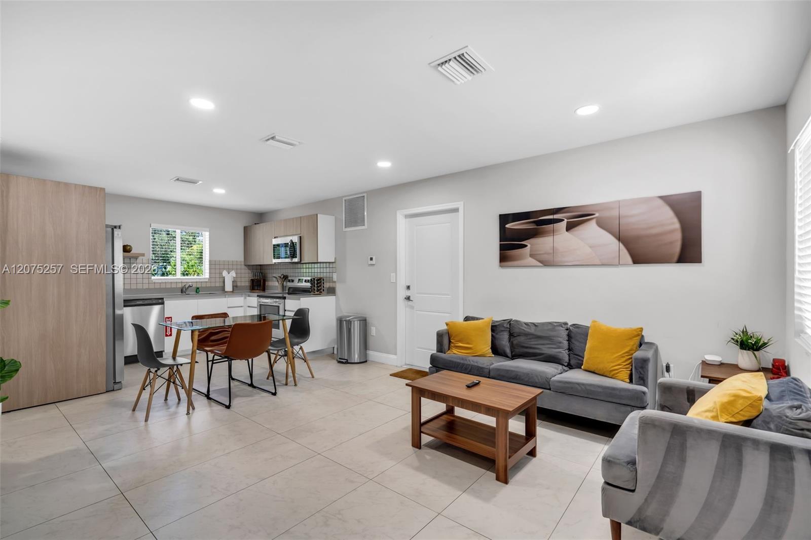 507 NW 8th Ave # 2, Fort Lauderdale FL 33311 photo 5