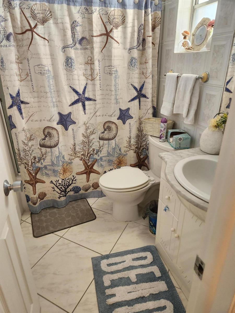 1893 S OCEAN Drive # 511, Hallandale Beach FL 33009 photo 4