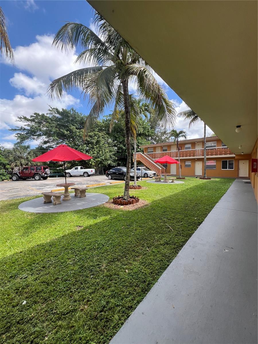 7155 W 14th Ct # 9, Hialeah FL 33014