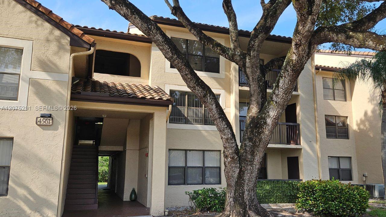 4561 W Mcnab Rd # 13, Pompano Beach FL 33069
